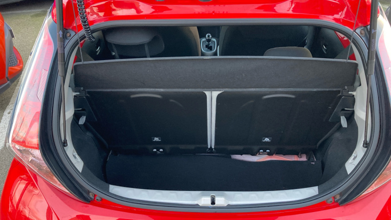 Toyota Aygo 1.0 VVT-i X-Play 5dr x-shift Petrol Hatchback